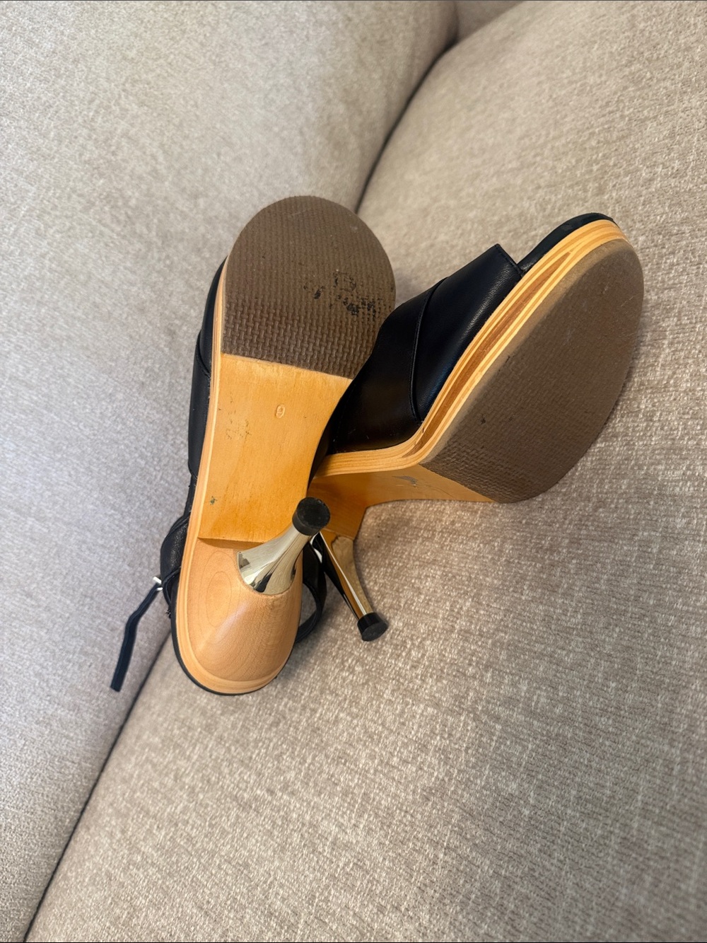 Re-Mix Hollywood stiletto with Ankle Strap, size 9 - Picture 3 of 7